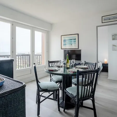 2000-7 By Interhome Apartment *